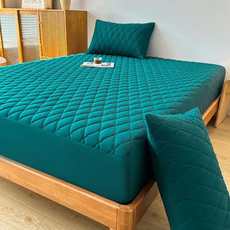 Couvre matelas + taies doux en microfibre (Lit - 03 Places)