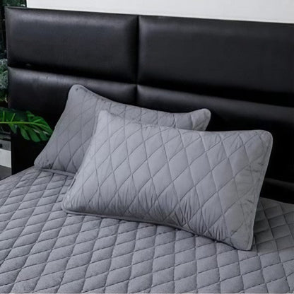 Couvre matelas + taies doux en microfibre (Lit - 03 Places)